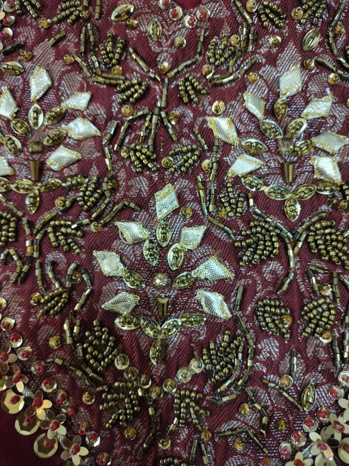 Raw silk jamawar and printed zari organza miray